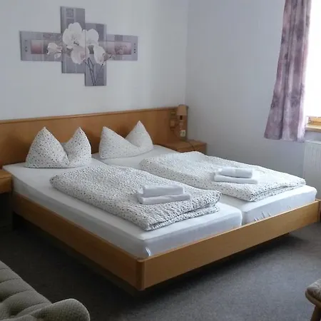 Gaestehaus Zur Sorge Penzion