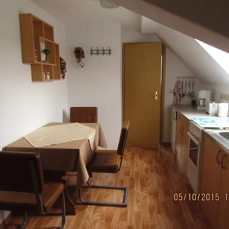 格斯豪斯尔佐尔格旅馆 Pennewitz